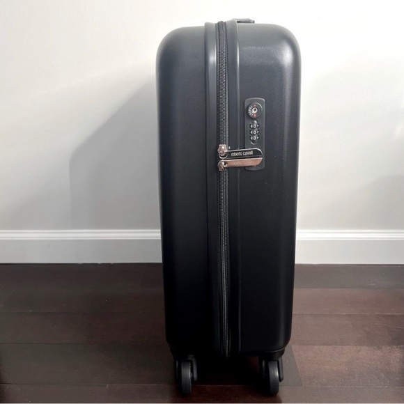 Roberto Cavalli - Picture 3 of 4